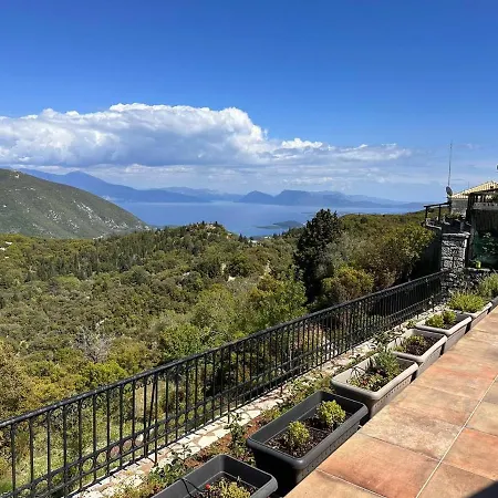 فندق Lefkada - Cheloni Vavkerí